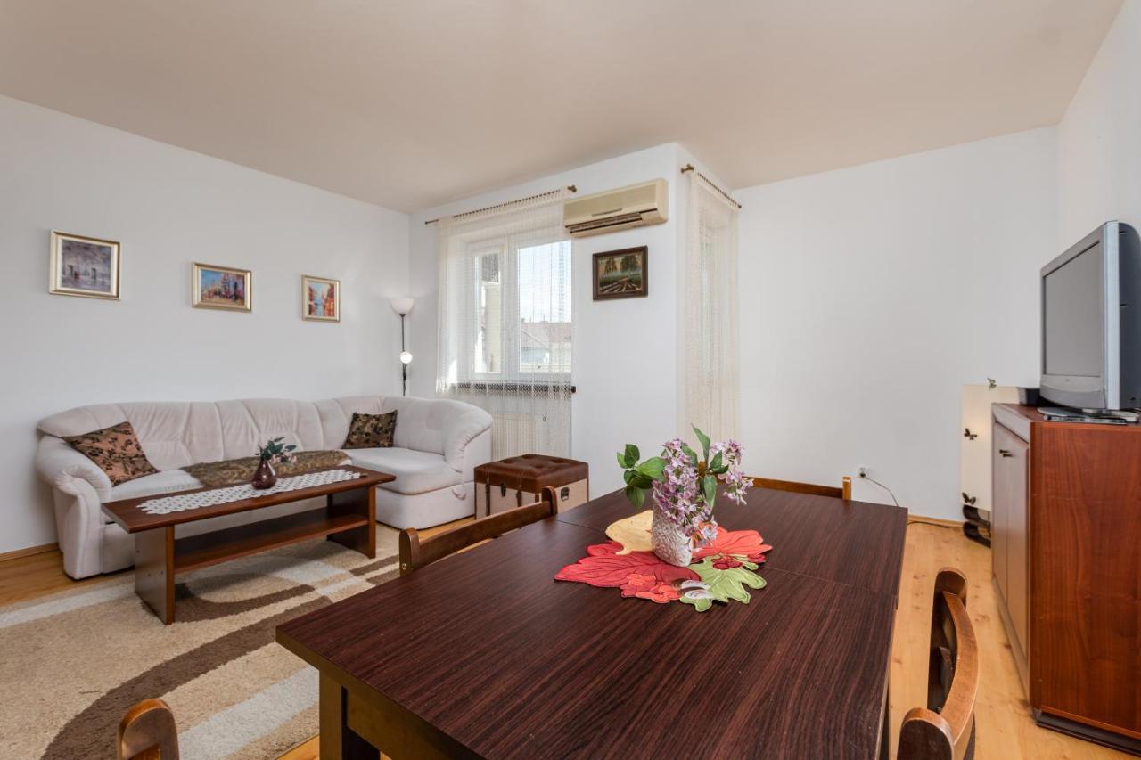 Opaczewska 69 By Homeprime Varsovia Exterior foto