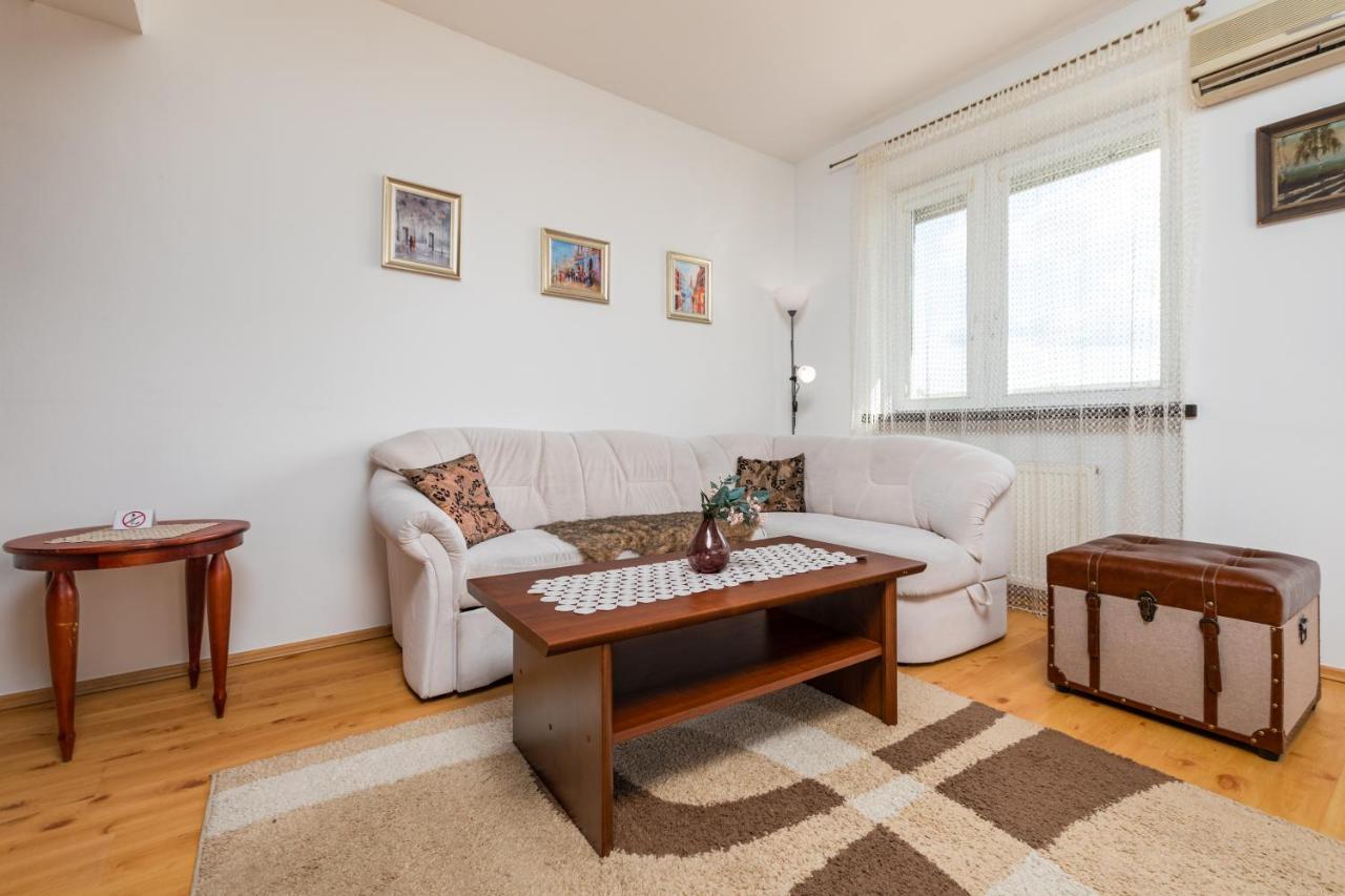 Opaczewska 69 By Homeprime Varsovia Exterior foto